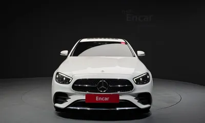 Mercedes-Benz E-Class 2023, 55413 км, за 30944.64 USD