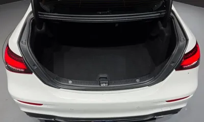 Mercedes-Benz E-Class 2023, 55413 км, за 30944.64 USD - фото 17