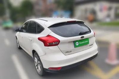 Ford Focus 2015, 113800 км, за 3364 USD