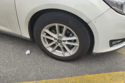 Ford Focus 2015, 113800 км, за 3364 USD - фото 8