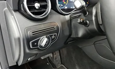 Mercedes-Benz GLC-Class 2022, 22825 км, за 29188.05 USD - фото 28