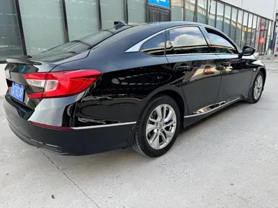 Honda Accord 2018, 110000 км, за 10019.29 USD
