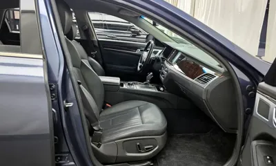 Hyundai Genesis 2016, 105125 км, за 6607.2 USD - фото 11