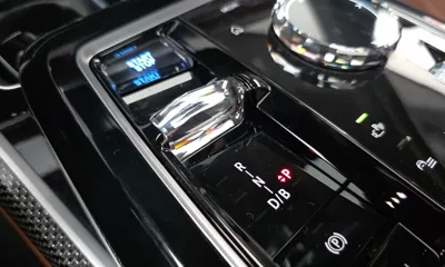 BMW i7 2024, 40248 км, за 72185.37 USD - фото 9
