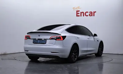 Tesla Model 3 2020, 156416 км, за 14434.82 USD