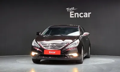 Hyundai Sonata 2014, 155918 км, за 3445.36 USD