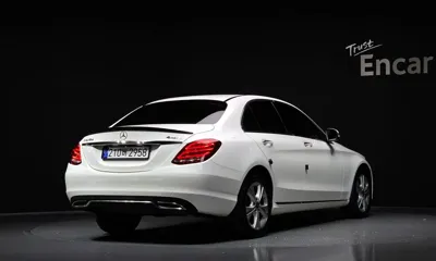 Mercedes-Benz C-Class 2018, 114449 км, за 11384.35 USD
