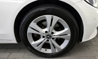 Mercedes-Benz C-Class 2018, 114449 км, за 11384.35 USD