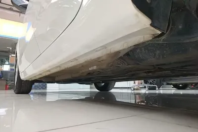 Roewe i5 2023, 22500 км, за 9006 USD - фото 25