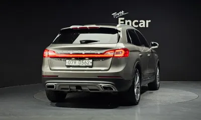 Lincoln MKX 2016, 142924 км, за 5244.85 USD
