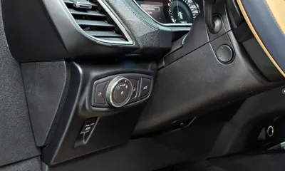 Lincoln MKX 2016, 142924 км, за 5244.85 USD - фото 13