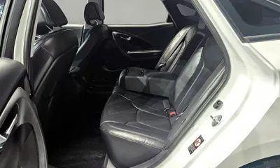 Hyundai Grandeur 2015, 79831 км, за 6188.93 USD - фото 12