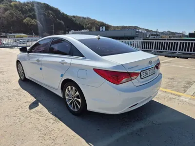 Hyundai Sonata 2013, 166056 км, за 2595.63 USD - фото 6