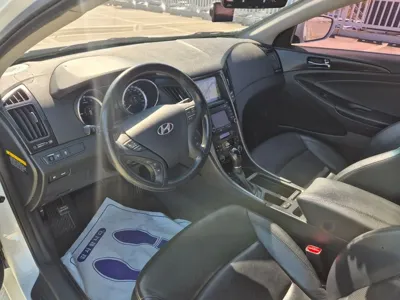 Hyundai Sonata 2013, 166056 км, за 2595.63 USD - фото 9