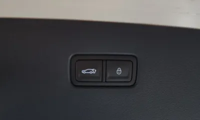 Genesis GV80 2024, 26566 км, за 40698.44 USD - фото 18