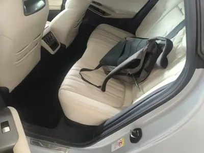 BYD L EV 2024, 52900 км, за 18878.39 USD - фото 17