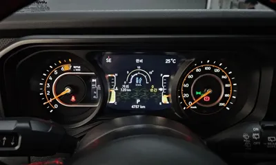 Jeep Wrangler 2024, 4757 км, за 48188.82 USD - фото 8
