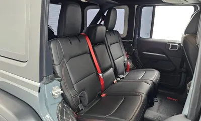 Jeep Wrangler 2024, 4757 км, за 48188.82 USD - фото 12
