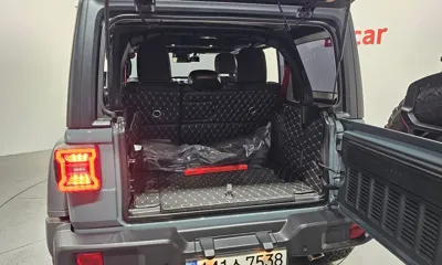 Jeep Wrangler 2024, 4757 км, за 48188.82 USD - фото 19
