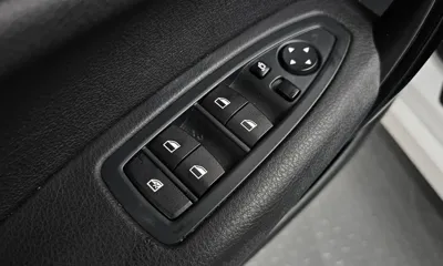 BMW 1-Series 2017, 103818 км, за 10305.89 USD - фото 29