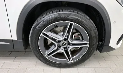 Mercedes-Benz GLA-Class 2020, 96576 км, за 19042.29 USD