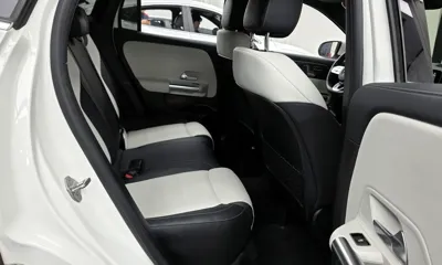 Mercedes-Benz GLA-Class 2020, 96576 км, за 19042.29 USD - фото 12