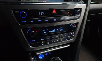Hyundai Sonata 2017, 146661 км, за 6498.62 USD - фото 18