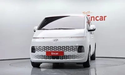 Hyundai Staria 2023, 40606 км, за 17019.37 USD