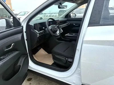 Hyundai Tucson 2026, 3000 км, за 16009.11 USD