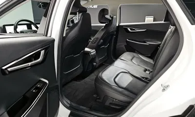 Kia EV6 2022, 148540 км, за 17557.91 USD - фото 11