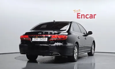 Hyundai Grandeur 2009, 262880 км, за 1904.89 USD