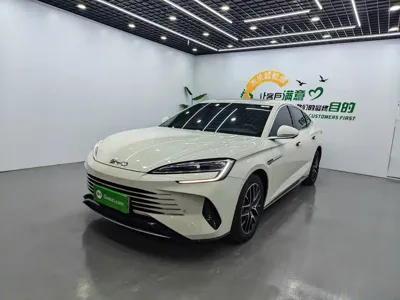BYD Seal 07 DM-i · 2025 год