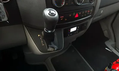 Mercedes-Benz Sprinter 2017, 116958 км, за 23455.56 USD - фото 9