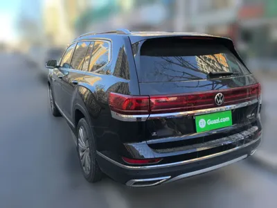 Volkswagen Teramont 2023, 115000 км, за 32670 USD - фото 4