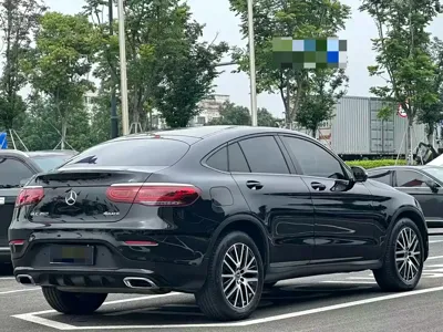 Mercedes-Benz GLC Coupe 2023, 35000 км, за 31393.79 USD - фото 8