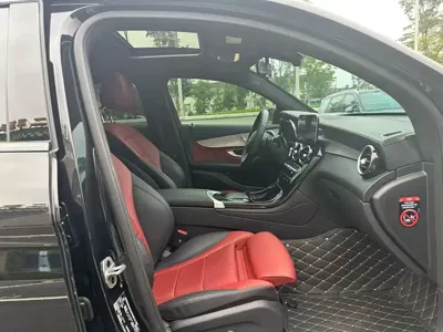 Mercedes-Benz GLC Coupe 2023, 35000 км, за 31393.79 USD - фото 13