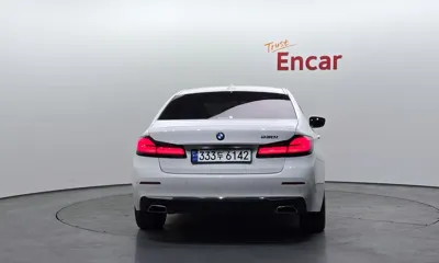 BMW 5-Series 2021, 26968 км, за 23790.34 USD