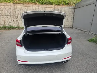 Hyundai Sonata 2015, 62000 км, за 4825.49 USD