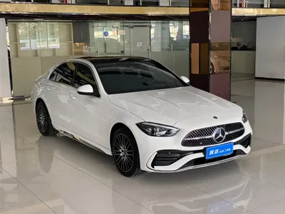 Mercedes-Benz C-Class 2024, 12000 км, за 29173.82 USD