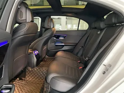 Mercedes-Benz C-Class 2024, 12000 км, за 29173.82 USD - фото 14