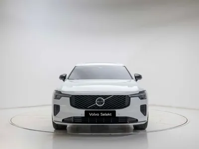 Volvo S90 2026, 8152 км, за 37053.88 USD