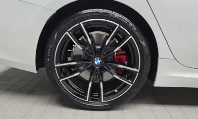 BMW 3-Series 2026, 1605 км, за 52382.83 USD