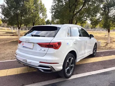 Audi Q3 2022, 45000 км, за 21873.44 USD - фото 6