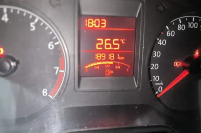 Volkswagen Jetta 2015, 189100 км, за 3281 USD - фото 9