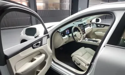 Volvo XC60 2026, 873 км, за 48942.44 USD - фото 10