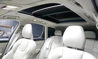 Volvo XC60 2026, 873 км, за 48942.44 USD - фото 19