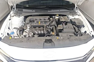 Hyundai Elantra 2023, 2200 км, за 13783 USD - фото 19