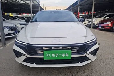 Hyundai Elantra 2023, 2200 км, за 13783 USD - фото 23