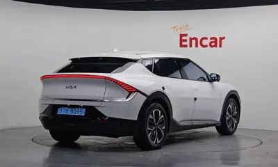 Kia EV6 2023, 70910 км, за 20686.98 USD