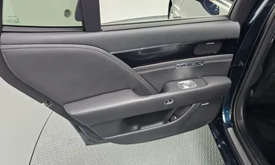 Genesis G90 2022, 55119 км, за 35682.23 USD - фото 25